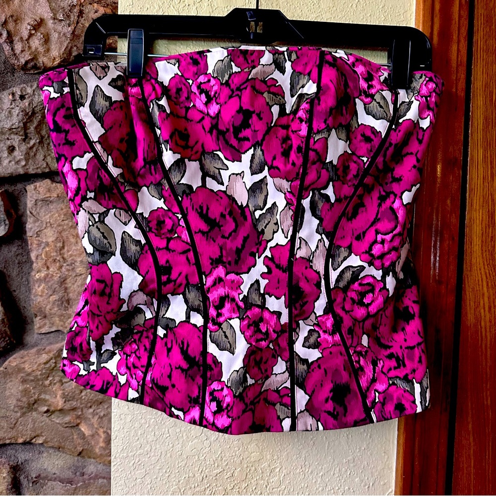 White House Black Market Fuchsia Floral Strapless Crop Top